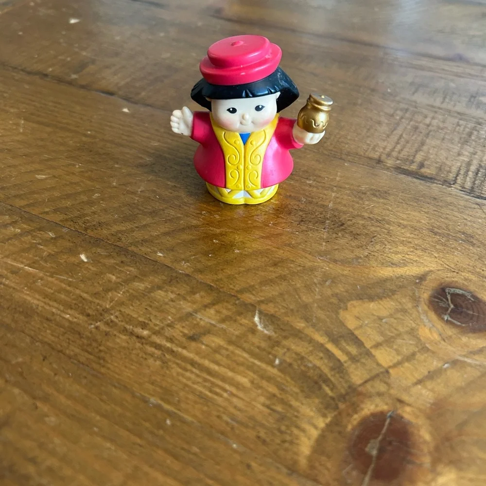 Fisher Price Little People wiseman red shirt as is